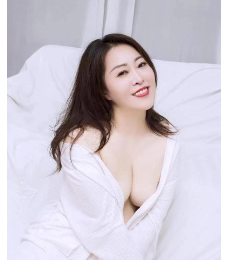 宝安骚货熟女