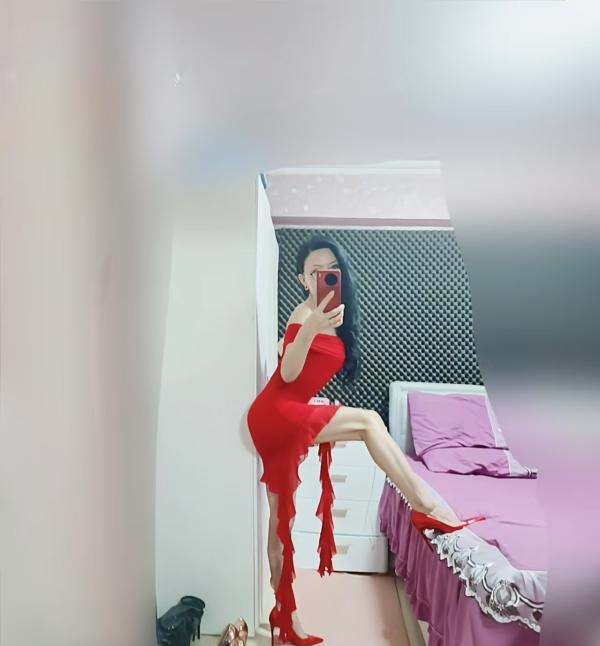 女人味十足喷水娃