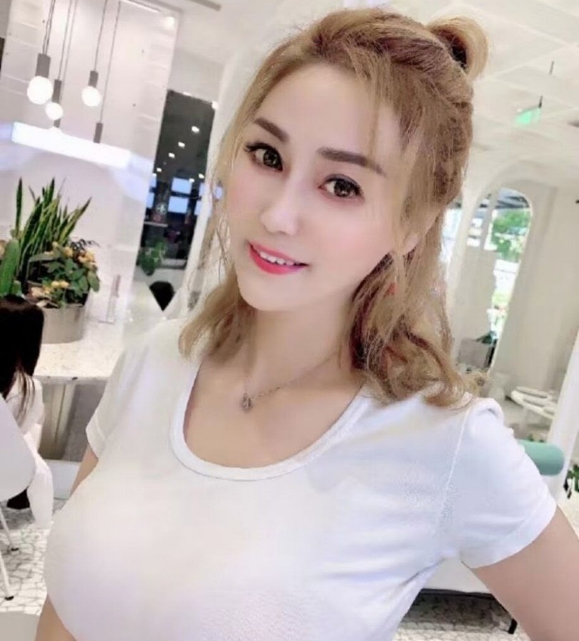 大奶少妇