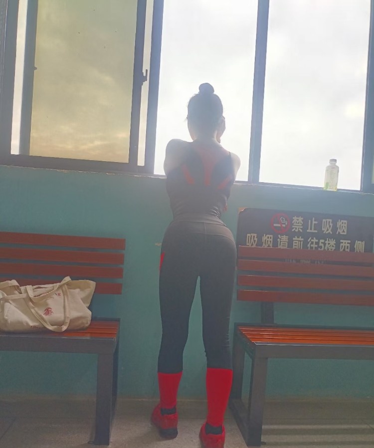 桂林波波妹