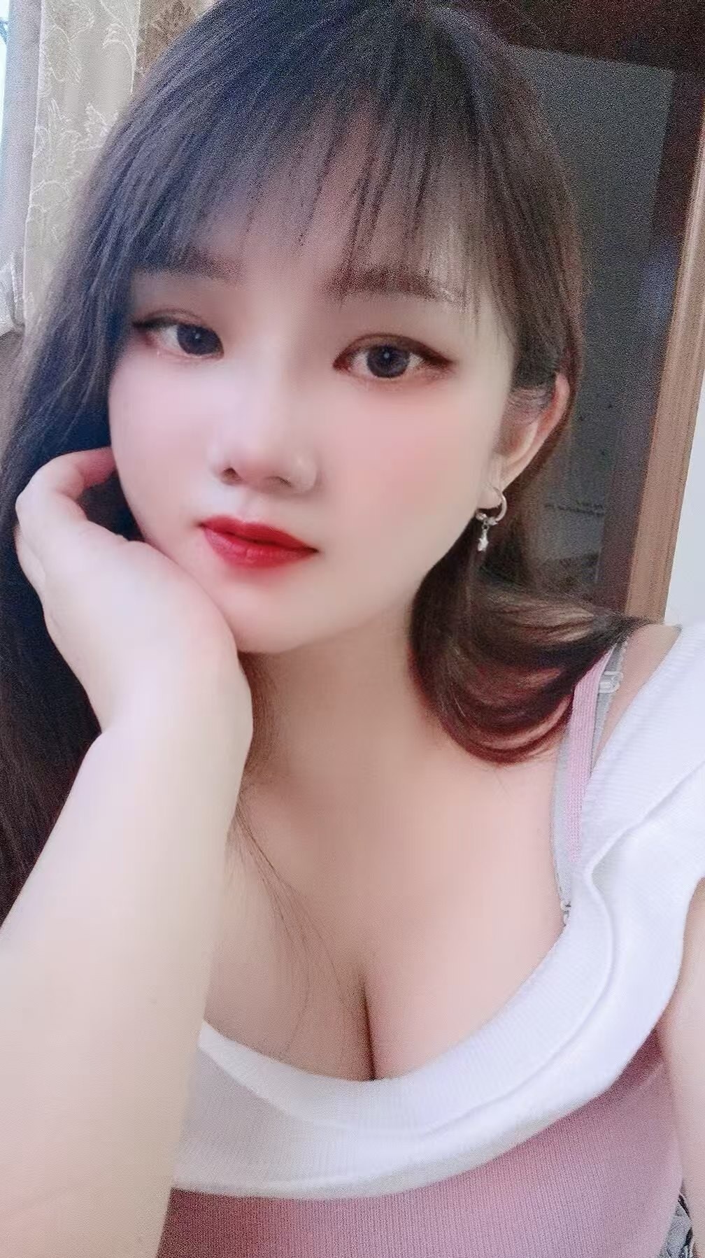 浪叫骚逼少妇