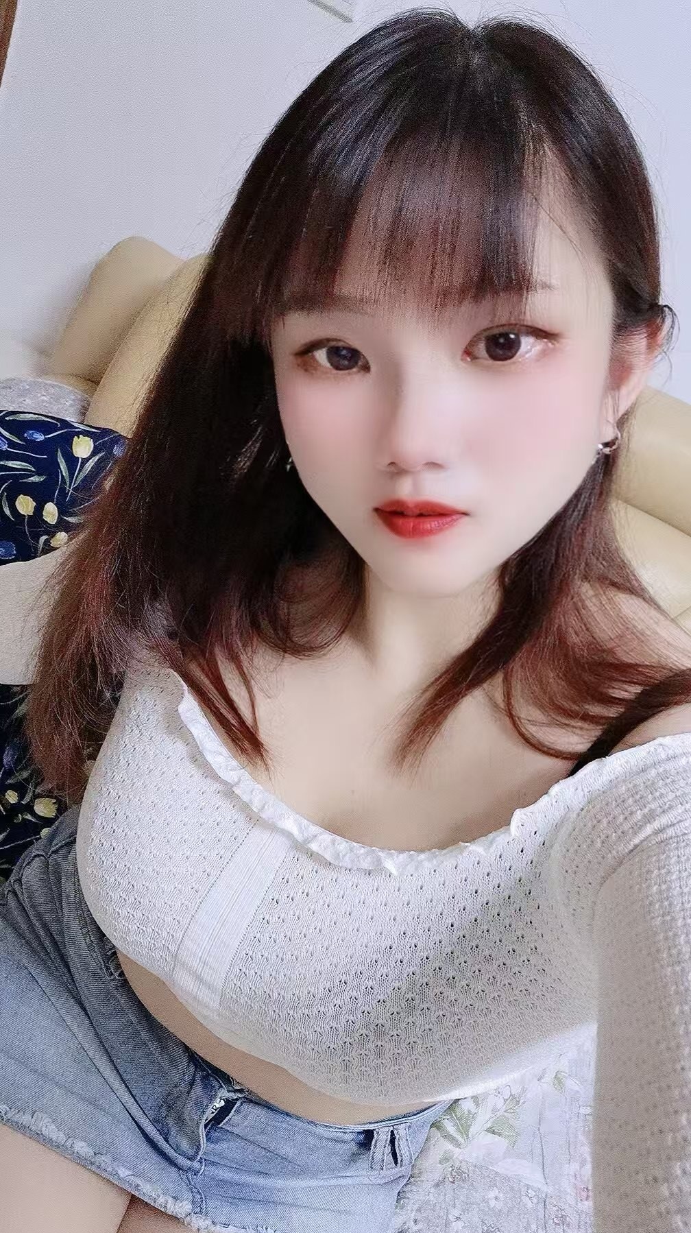 浪叫骚逼少妇