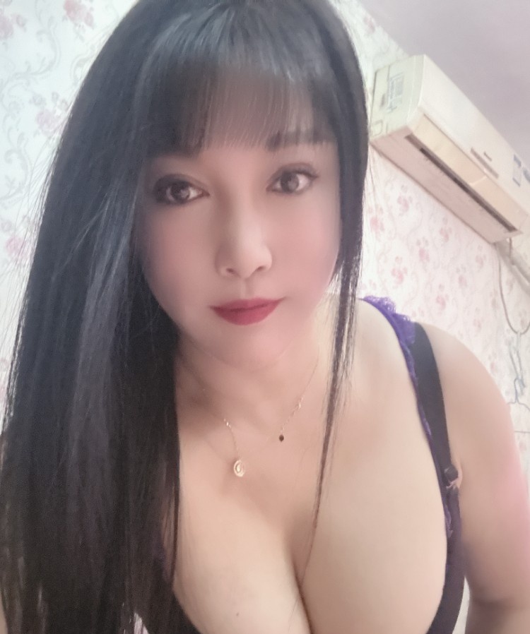姑苏丰满大奶少妇
