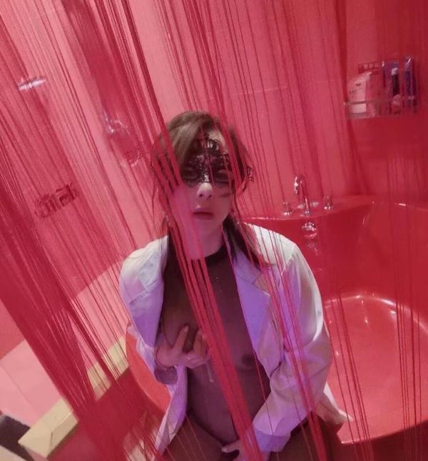 铁西三通月牙儿