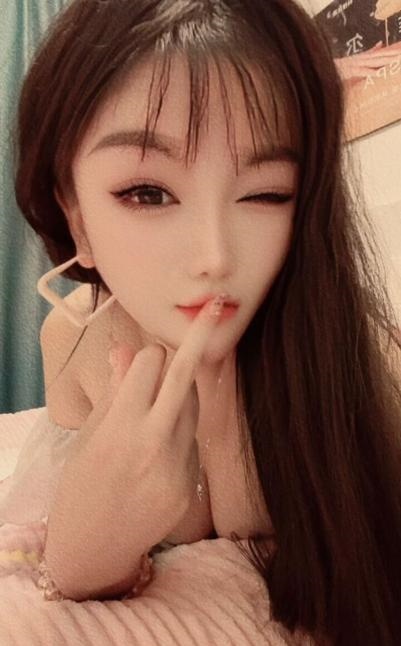 西湖依诺美女