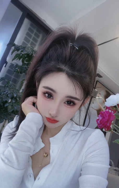 东门步行街苏晓晓