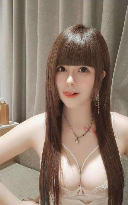 邻家大奶姐姐