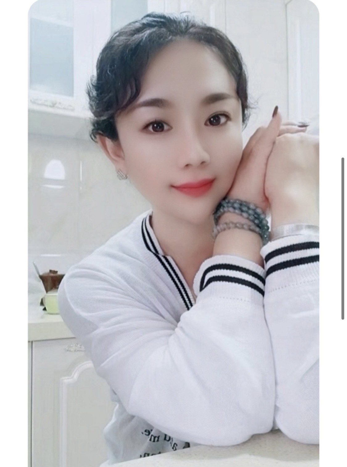 朝阳轻熟水妹妹