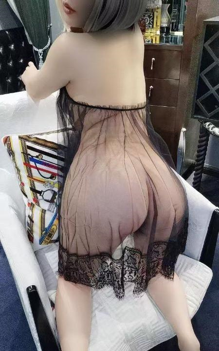 胸大丰臀风骚骚货