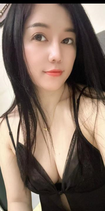 东城白皙贵妇莞式