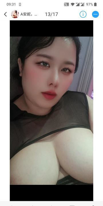 大奶安妮