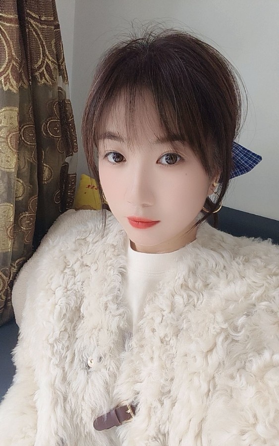 骚货美美
