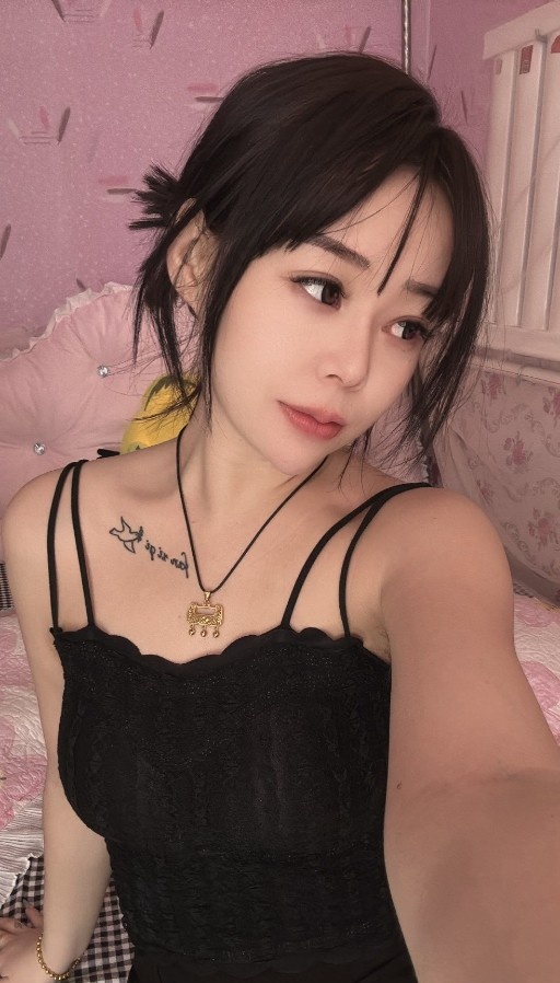 长春刚下水的姑娘