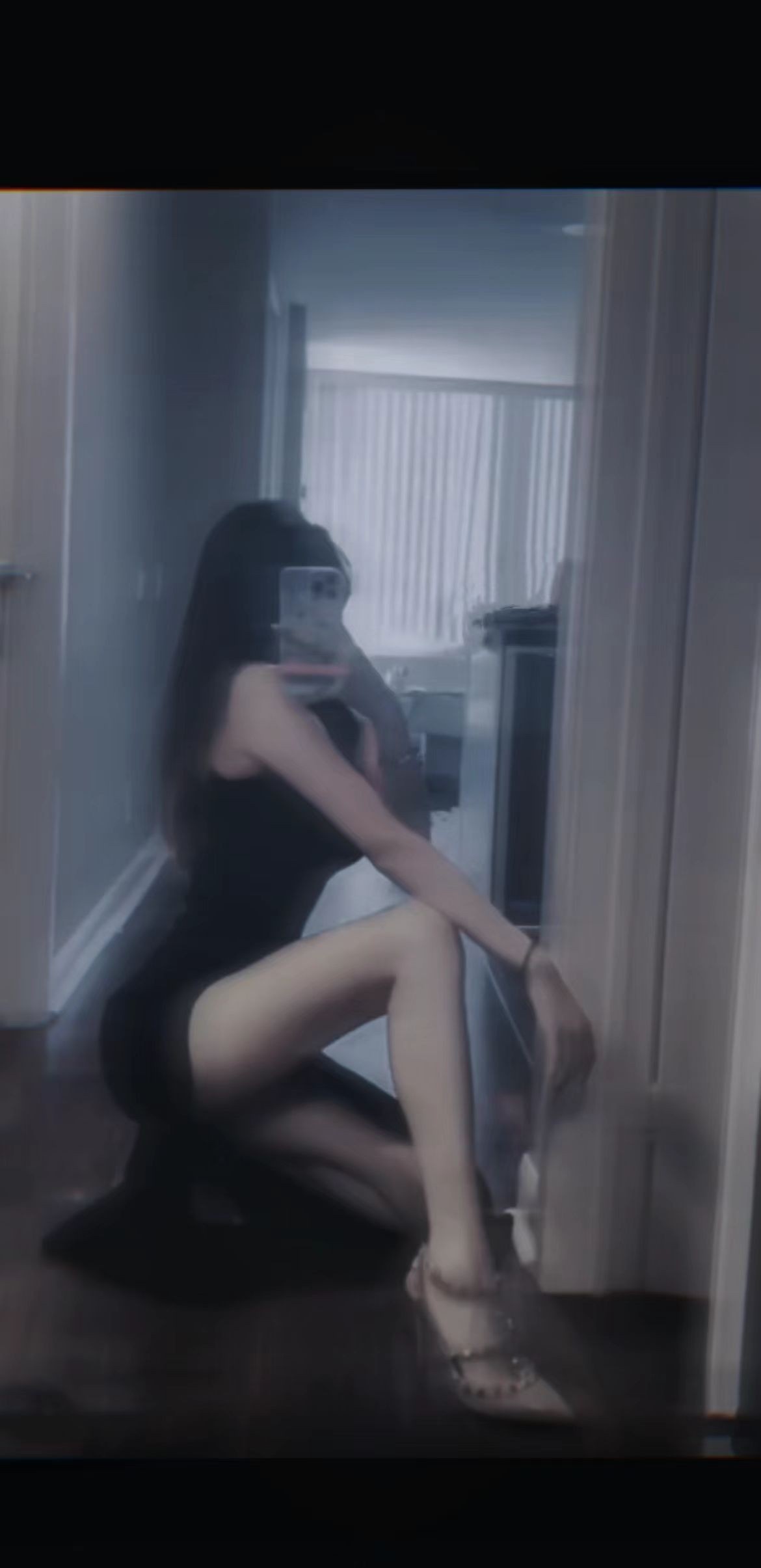 腿模小辣椒