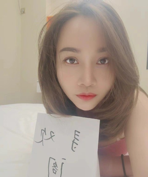 性感长腿小少妇