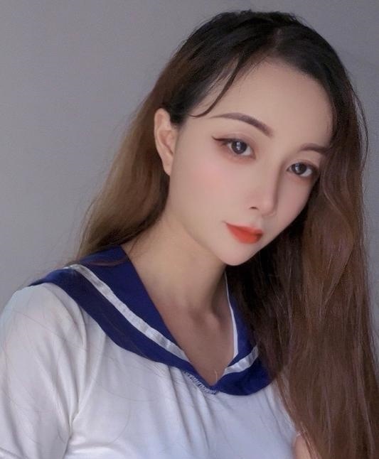 服务型菲菲老师