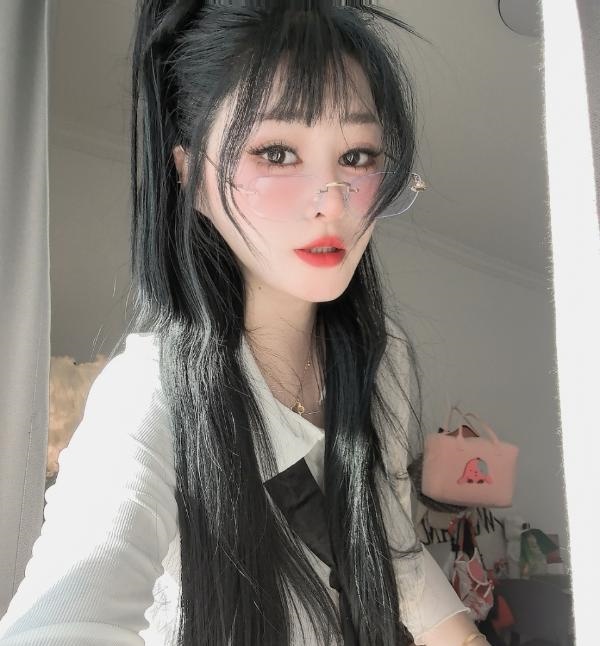 G奶兼职妹