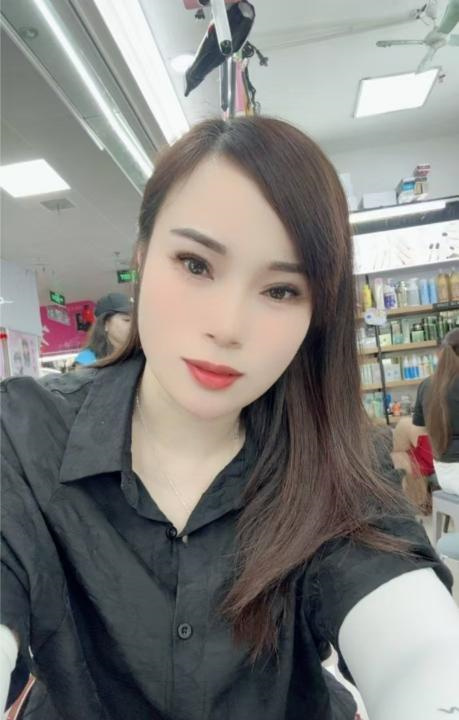 熟女风韵少妇轩轩