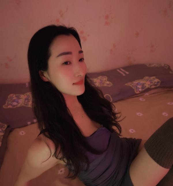 虎丘泻火少妇