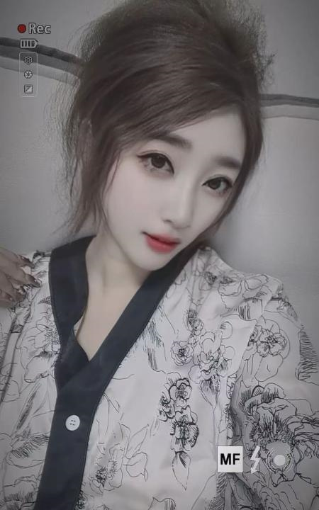 南坪丰满叶子小姐姐