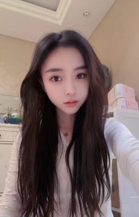 知性美女angel