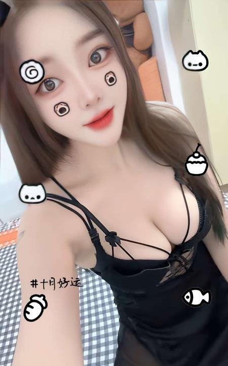 南城大胸妹小米粒
