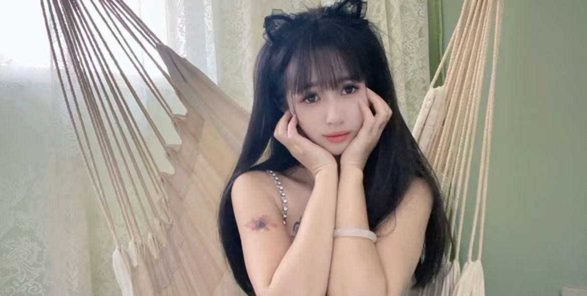白云清纯妹子叮当