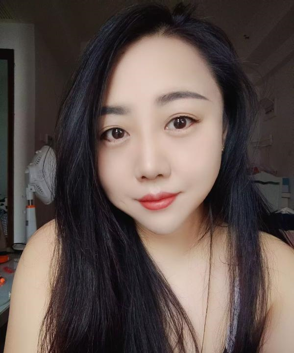 蜀山美女芊芊
