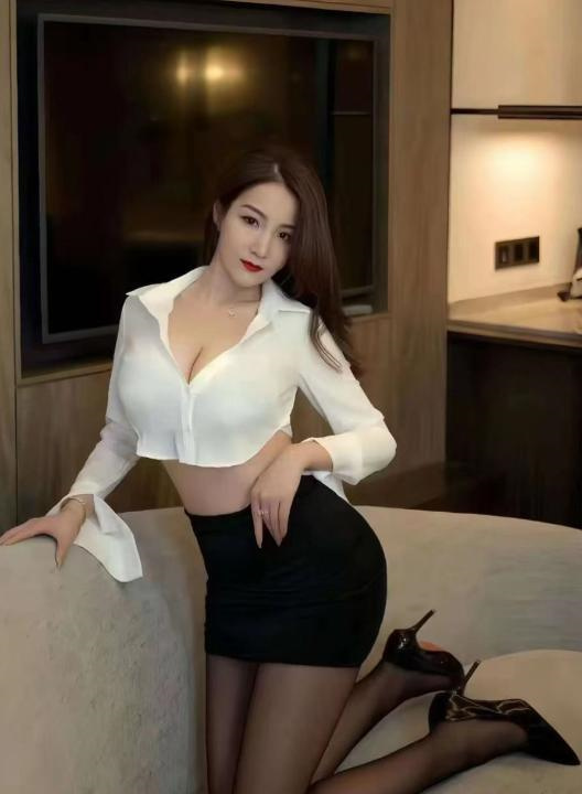西青肉感小妹花式大
