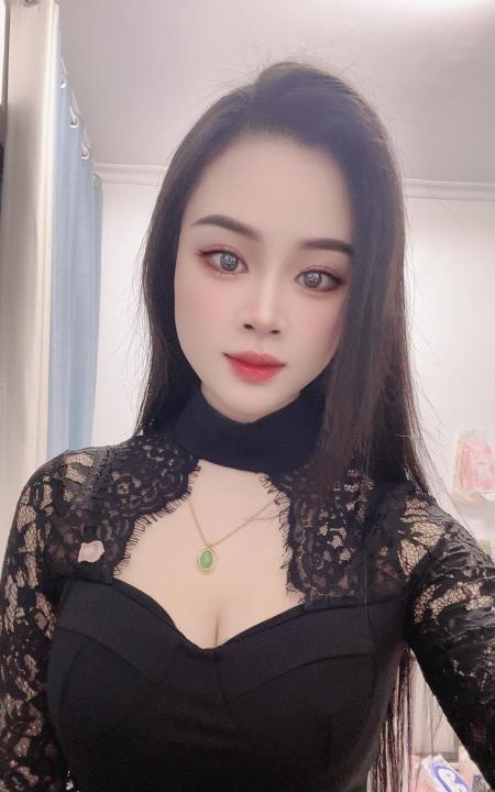 长沙大眼旗袍少妇