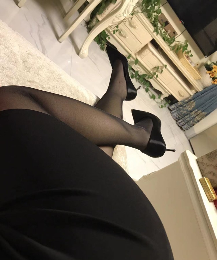 西乡塘乐乐性感小少妇