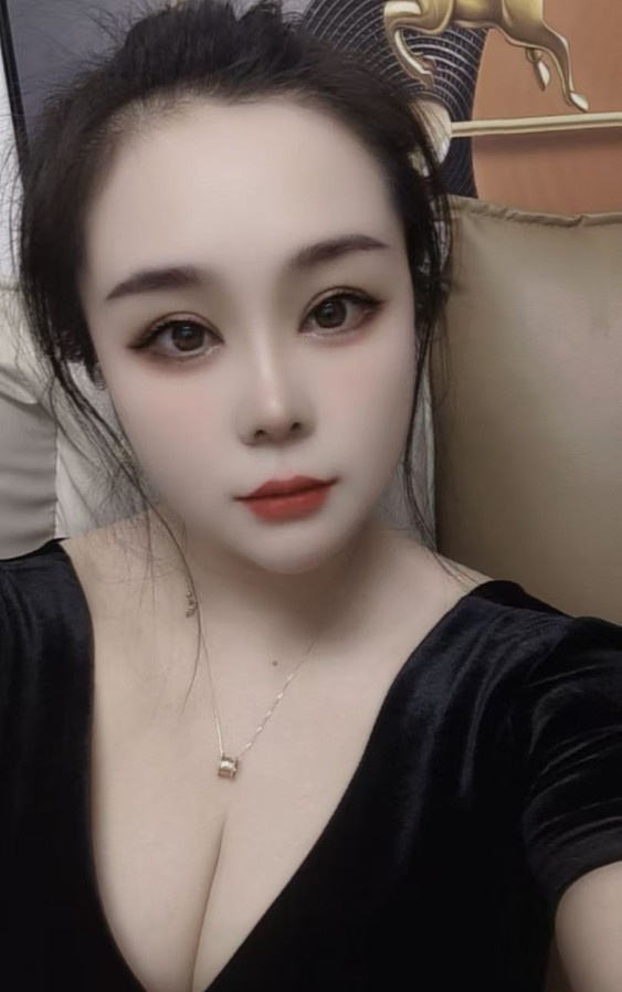 超骚小姐姐