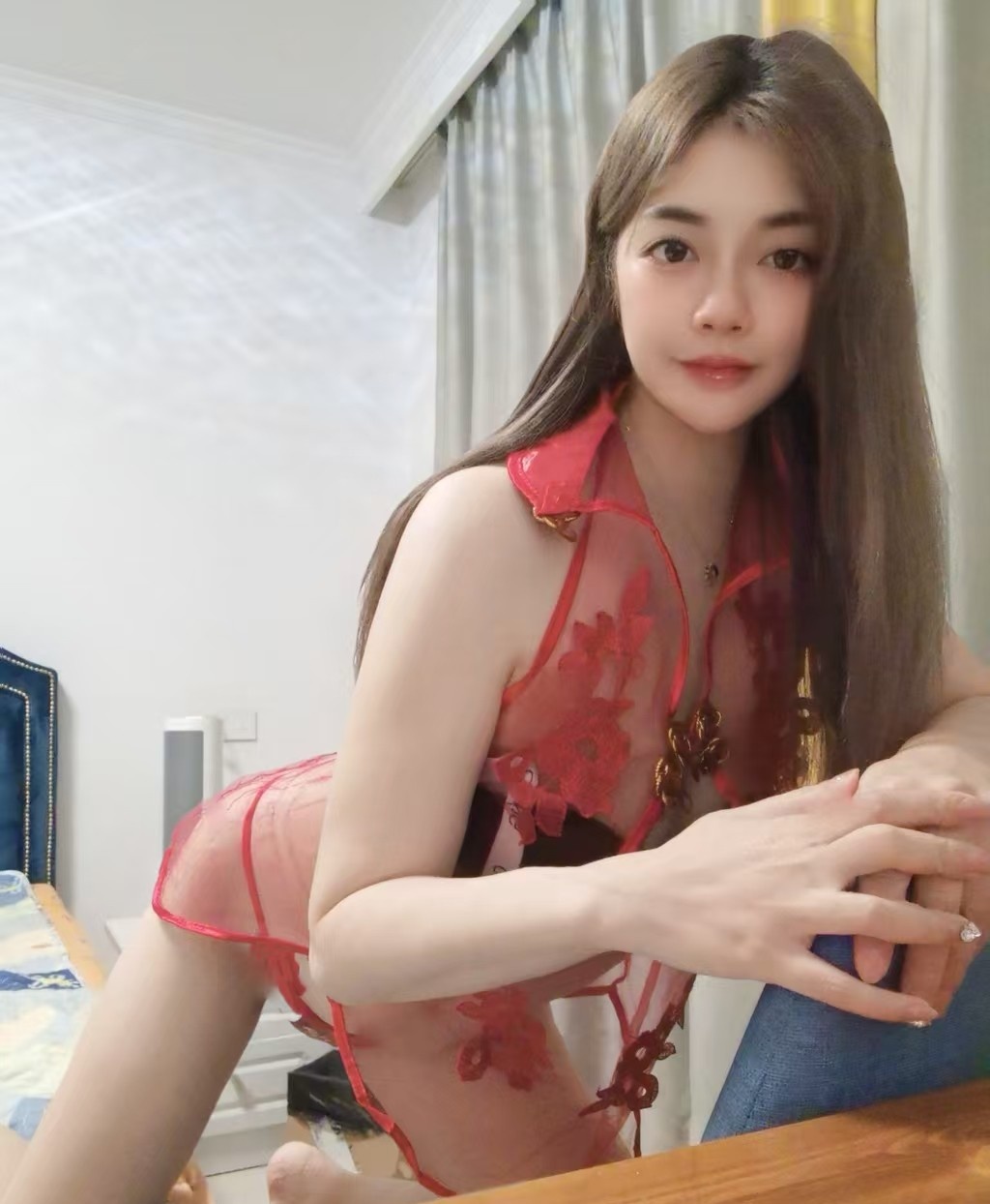 上城魅魔Lena