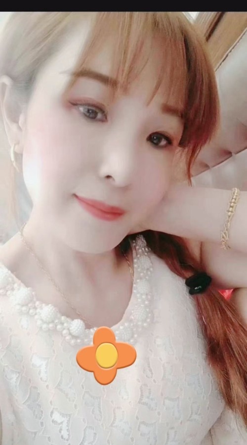 会喷潮，活好人好的小娘子