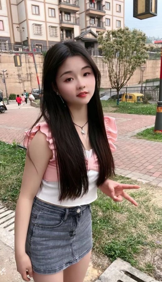 火车站微胖少妇雪儿