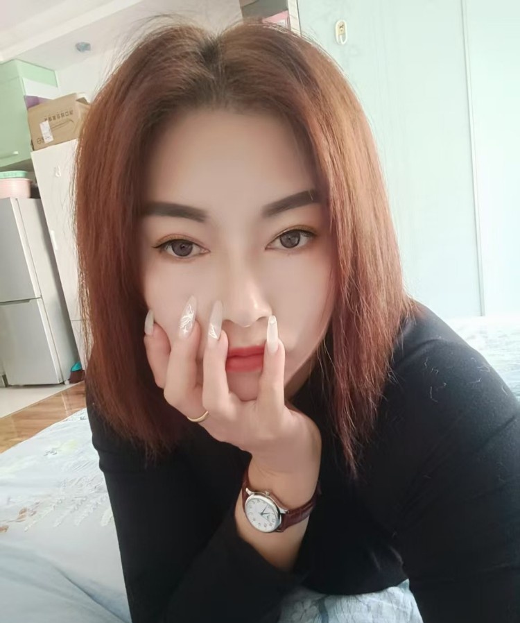 丰满情趣熟女姐姐