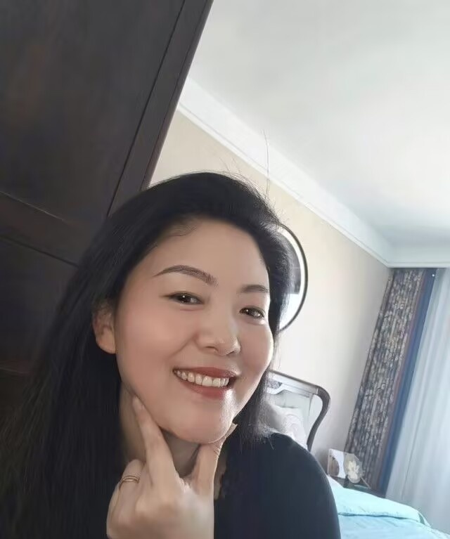 松山区短发熟女