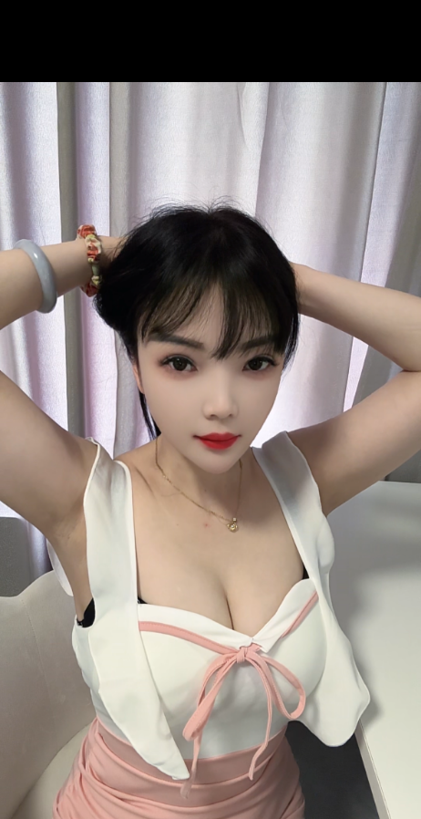 95后大胸哇塞妹子