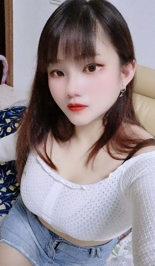 长春大胸妹妹燃燃
