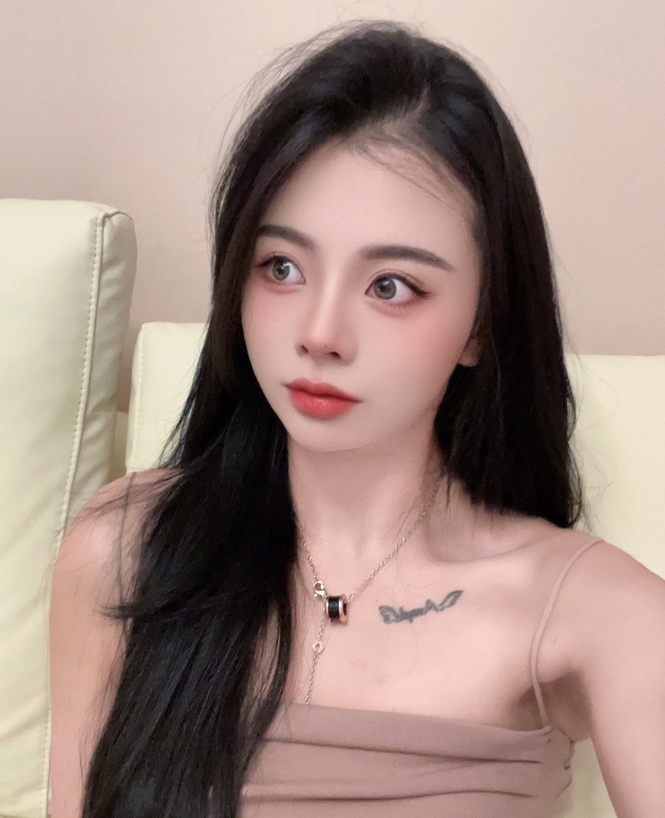 美腿妹子迷人身材