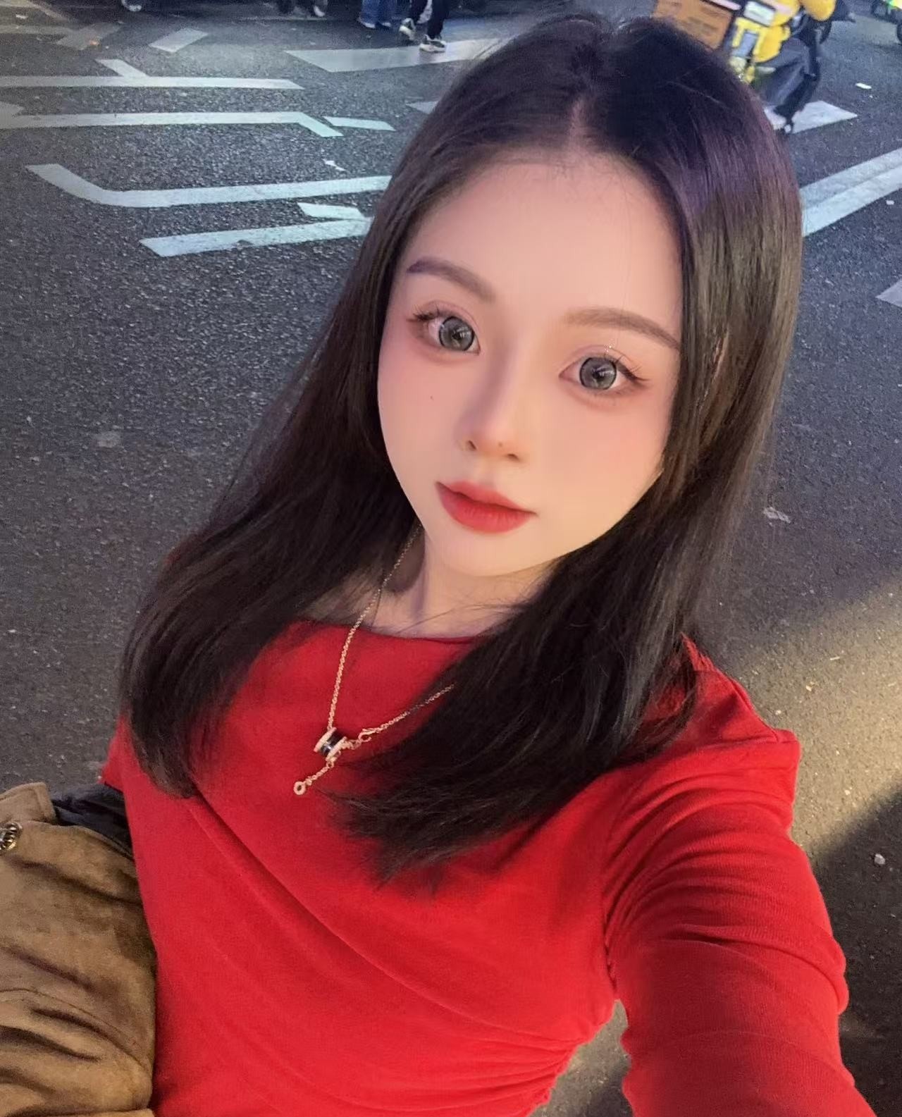 美腿妹子迷人身材