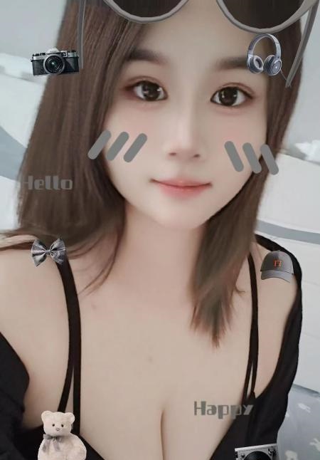 长腿大奶牛少妇