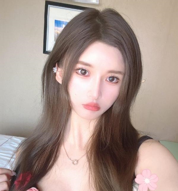 温柔长腿嫩妹