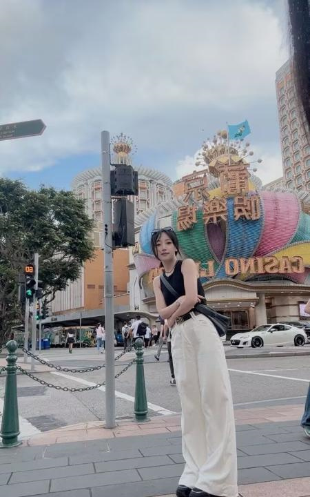 可蛇纹的夏沫