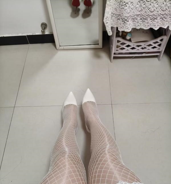 性感肥臀小姐姐