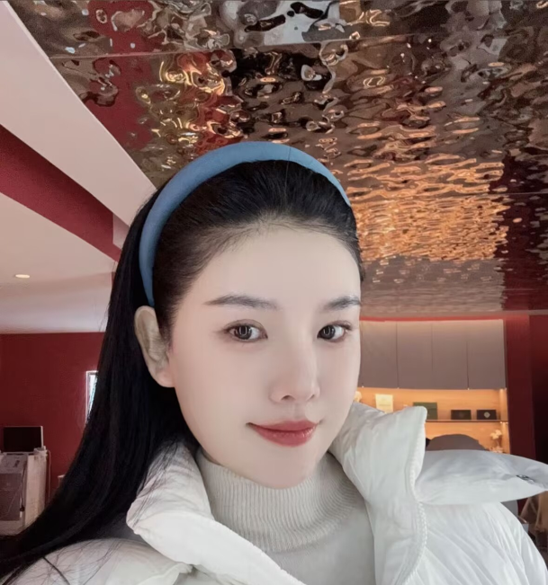 宝安高挑大熊服务女友
