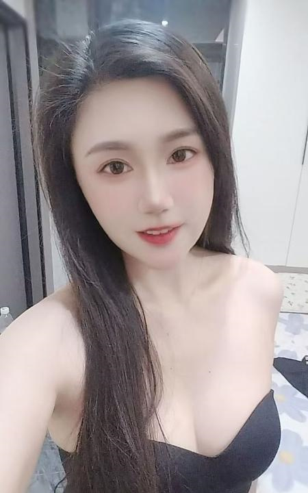 温柔小姐姐白云苏曼
