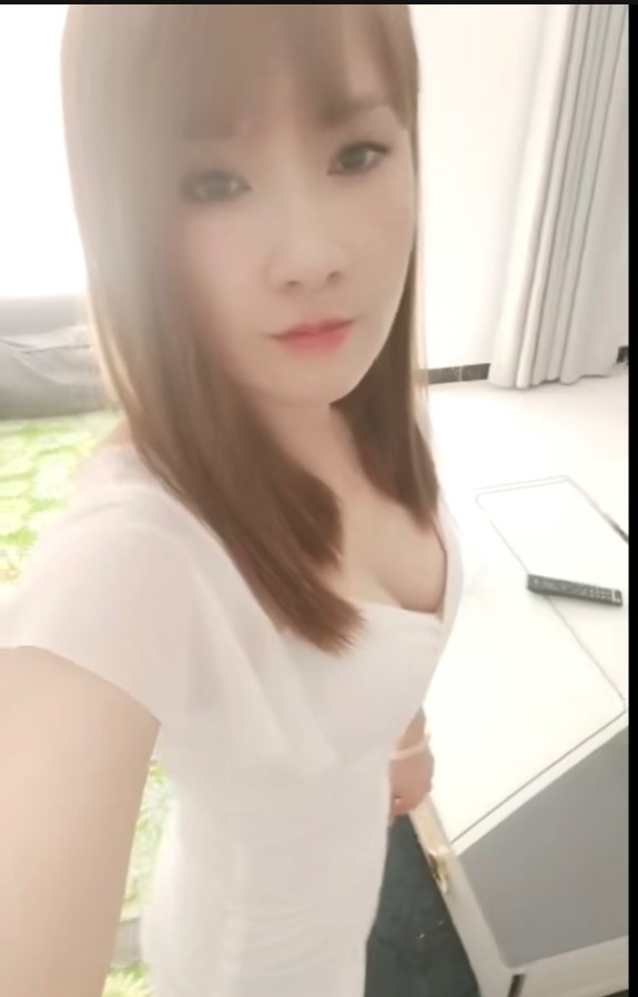 长清槐荫两边跑的小少妇