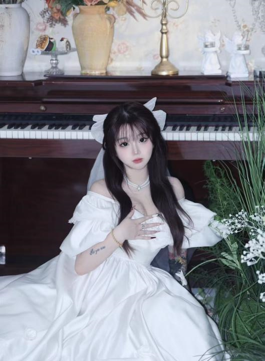 姑苏大胸美女