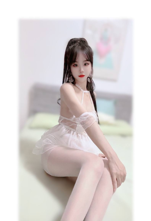 肤白貌美大奶骚逼